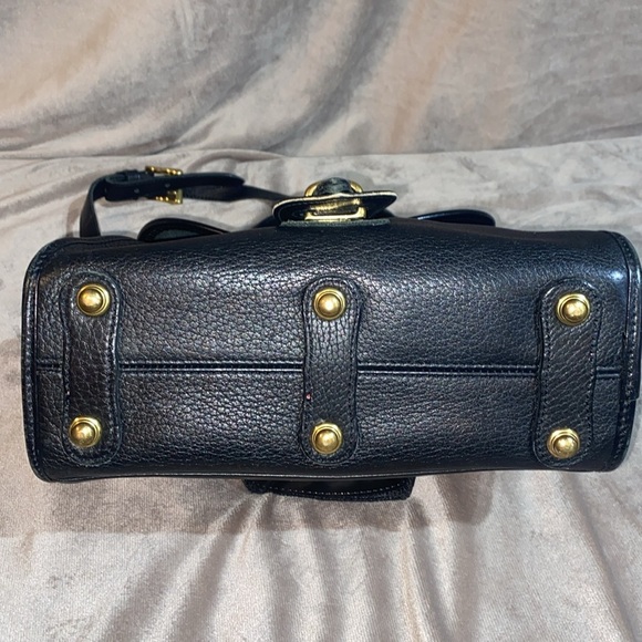 Vintage Dooney and Bourke medium Essex Shoulder Bag - Picture 5 of 16